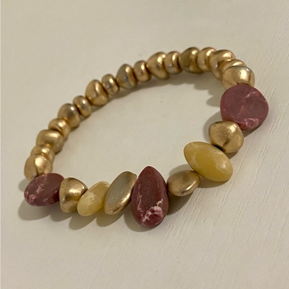 Chic Gold and Red Crystal Beaded Bracelet - Picture 1 of 4